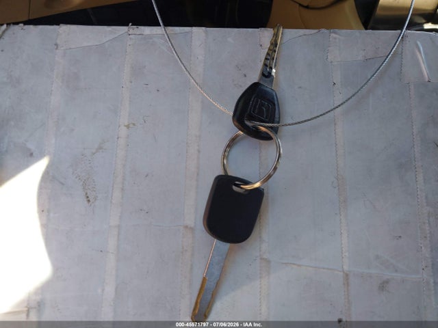 45571797 :رقم المزاد ، JHMES96693S017760 vin ، 2003 Honda Civic Hybrid مزاد بيع
