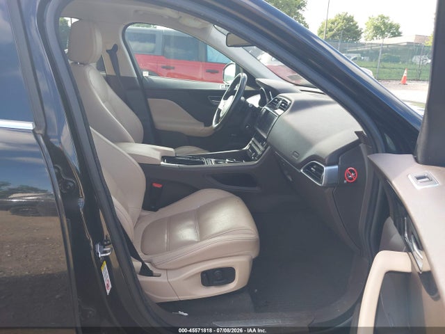 Продаж на аукціоні авто 2018 Jaguar F-pace 25t Prestige, vin: SADCK2FX7JA266445, номер лоту: 45571818
