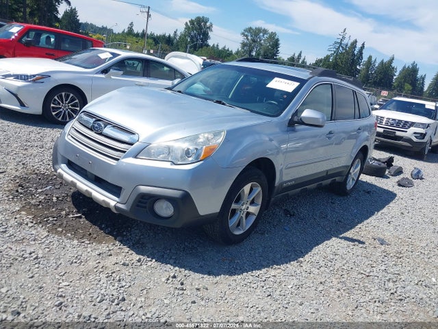 Subaru Outback 2.5i Limited 2014 4S4BRBLC6E3255849 Image 2