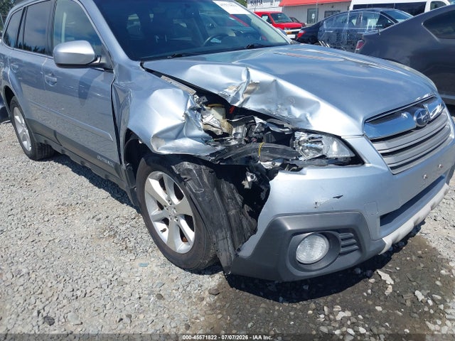 Subaru Outback 2.5i Limited 2014 4S4BRBLC6E3255849 Image 6