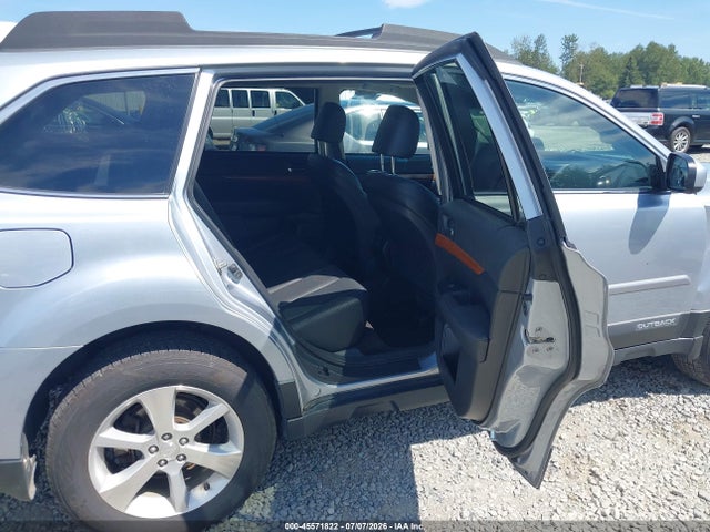 Subaru Outback 2.5i Limited 2014 4S4BRBLC6E3255849 Image 8