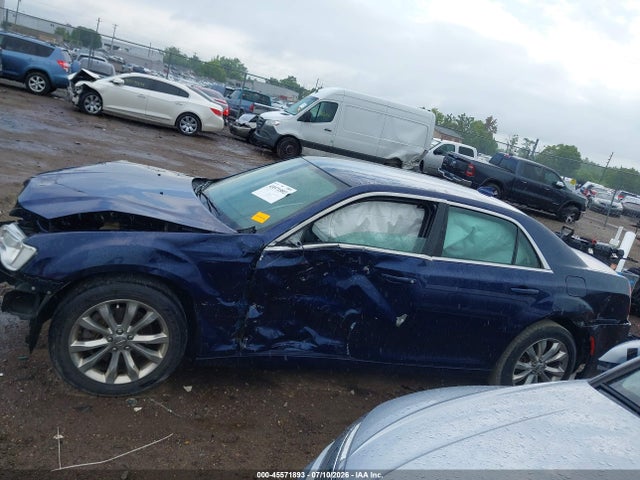 Aukcja sprzedaży 2015 Chrysler 300 Limited, vin: 2C3CCARG9FH808561, numer aukcji: 45571893