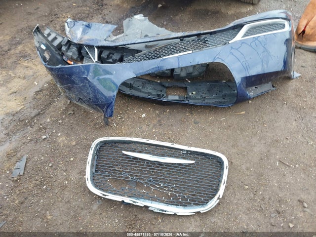 Aukcja sprzedaży 2015 Chrysler 300 Limited, vin: 2C3CCARG9FH808561, numer aukcji: 45571893