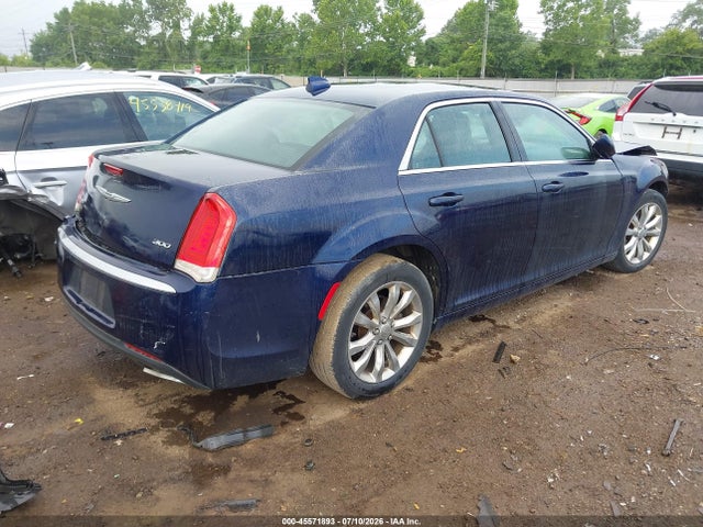 Aukcja sprzedaży 2015 Chrysler 300 Limited, vin: 2C3CCARG9FH808561, numer aukcji: 45571893