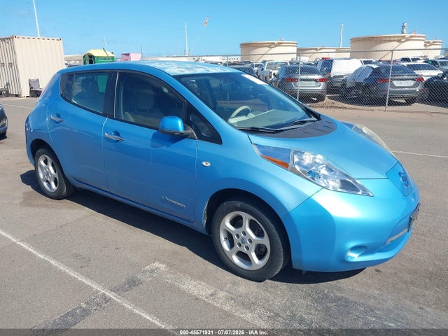 2011 Nissan Leaf Sl მანქანა იყიდება აუქციონზე, vin: JN1AZ0CP5BT005587, აუქციონის ნომერი: 45571931