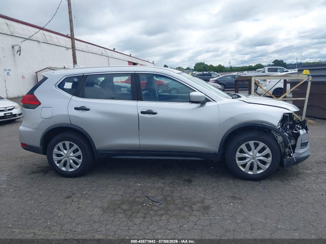 Nissan ROGUE S 2017 KNMAT2MVXHP533909 Image 13