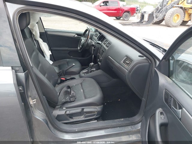 Продажа на аукционе авто 2015 Volkswagen Jetta 2.0l Tdi Se, vin: 3VWLA7AJ5FM320573, номер лота: 45571945