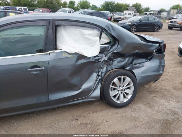 Продажа на аукционе авто 2015 Volkswagen Jetta 2.0l Tdi Se, vin: 3VWLA7AJ5FM320573, номер лота: 45571945