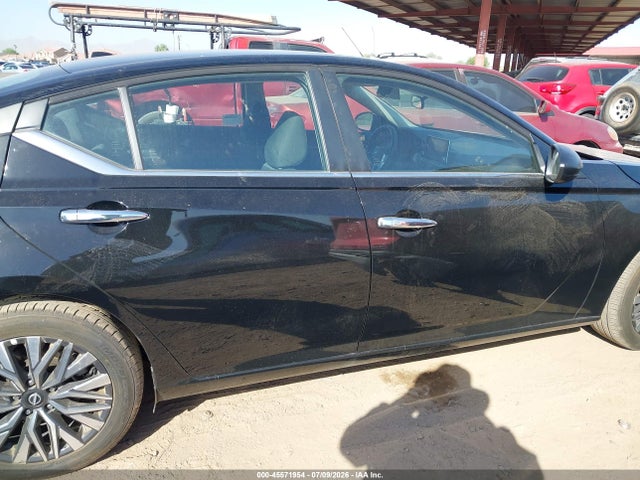 1N4BL4DV8RN431110 Nissan Altima Sv Fwd