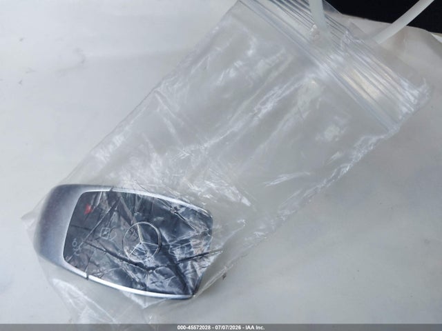 WDD3G4EB3KW006374 Mercedes-Benz A 220