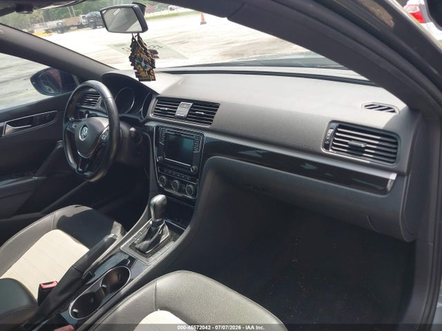 Продаж на аукціоні авто 2018 Volkswagen Passat 3.6l V6 Gt, vin: 1VWJM7A35JC037858, номер лоту: 45572042
