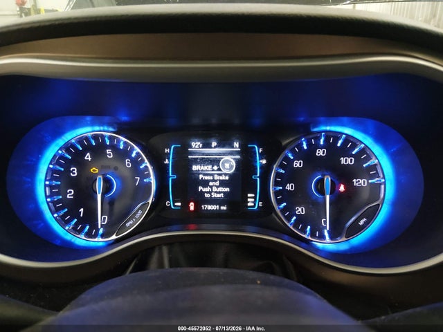 Auction sale of the 2017 Chrysler Pacifica Touring-l, vin: 2C4RC1BG8HR523864, lot number: 45572052