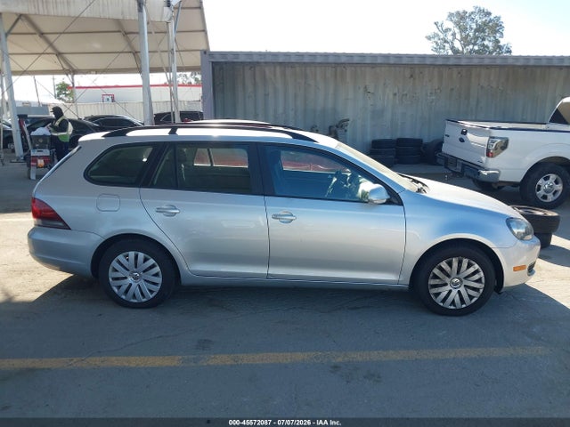 3VWPP7AJ1EM613515 Volkswagen Jetta Sportwagen 2.5l S