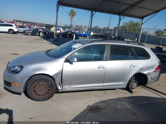 3VWPP7AJ1EM613515 Volkswagen Jetta Sportwagen 2.5l S