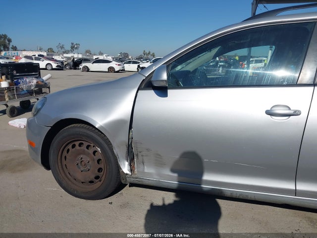 3VWPP7AJ1EM613515 Volkswagen Jetta Sportwagen 2.5l S