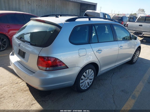 3VWPP7AJ1EM613515 Volkswagen Jetta Sportwagen 2.5l S