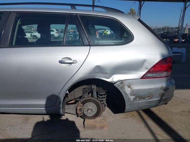 3VWPP7AJ1EM613515 Volkswagen Jetta Sportwagen 2.5l S