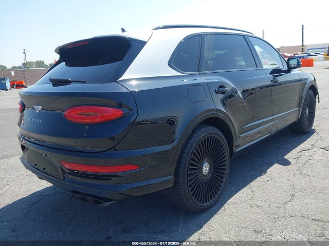 Bentley Bentayga Azure/azure First Edition 2023 SJAHT2ZV2PC023715 Image 4