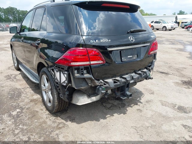4JGDA0EB0GA790585 Mercedes-Benz Gle 300d 4matic