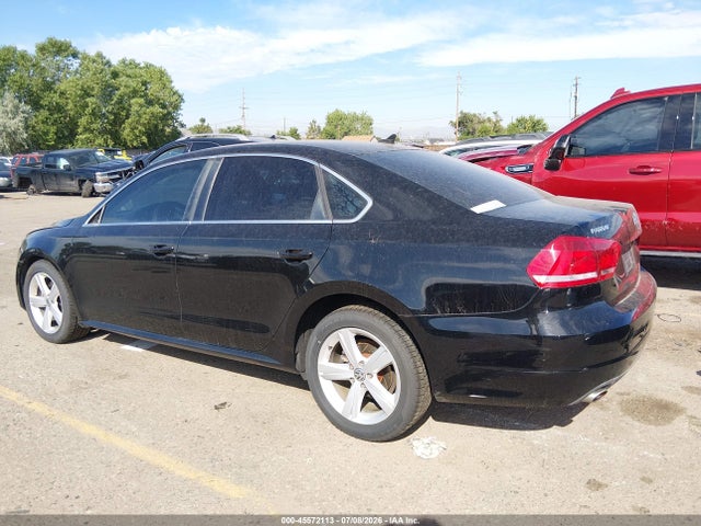 2013 Volkswagen Passat 2.5l Se მანქანა იყიდება აუქციონზე, vin: 1VWBP7A36DC127665, აუქციონის ნომერი: 45572113