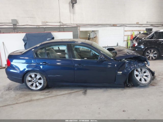 2011 Bmw 328i Xdrive მანქანა იყიდება აუქციონზე, vin: WBAPK5C59BF124326, აუქციონის ნომერი: 45572181
