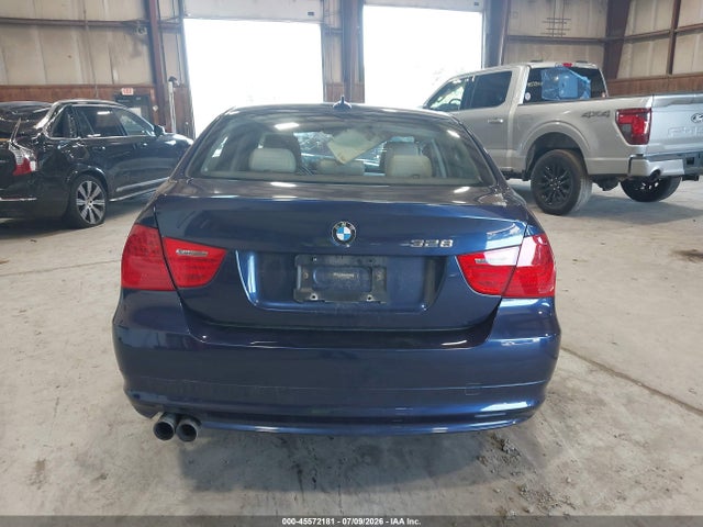 2011 Bmw 328i Xdrive მანქანა იყიდება აუქციონზე, vin: WBAPK5C59BF124326, აუქციონის ნომერი: 45572181