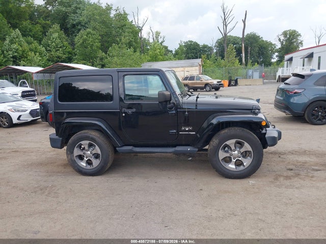 45572188 :رقم المزاد ، 1C4AJWBG4JL852415 vin ، 2018 Jeep Wrangler Jk Sahara 4x4 مزاد بيع