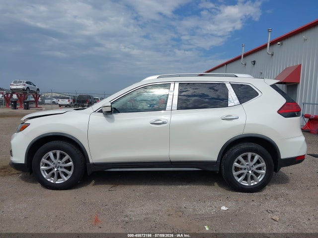 JN8AT2MV9HW270838 Nissan ROGUE SV