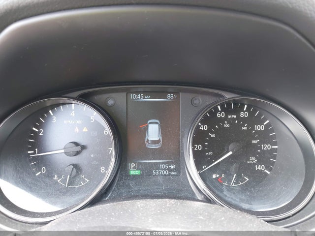 JN8AT2MV9HW270838 Nissan ROGUE SV