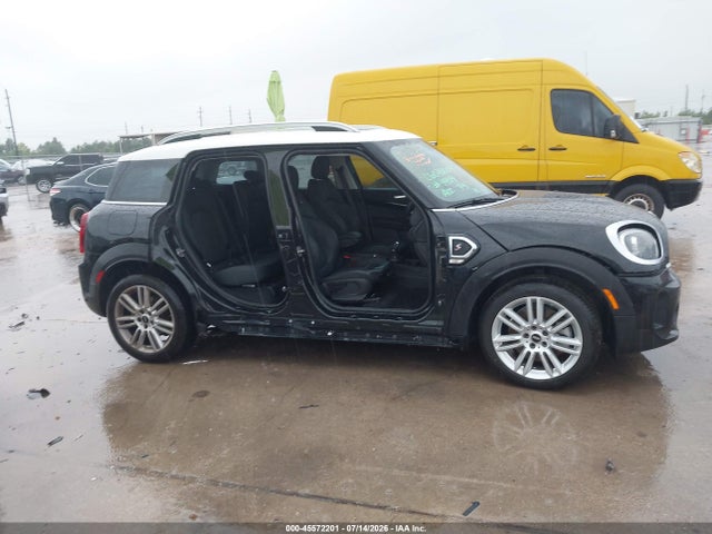 Mini Countryman Cooper S 2023 WMZ53BR04P3P69959 Image 14
