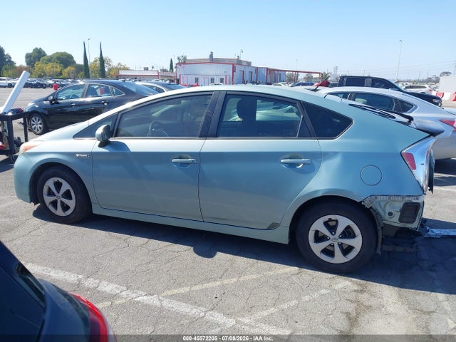 Toyota Prius Two 2015 JTDKN3DU2F1881599 Image 15