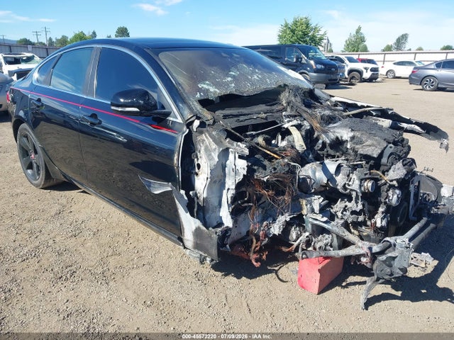 Jaguar Xf 25t 2018 SAJBR4FX0JCY69368 Image 12