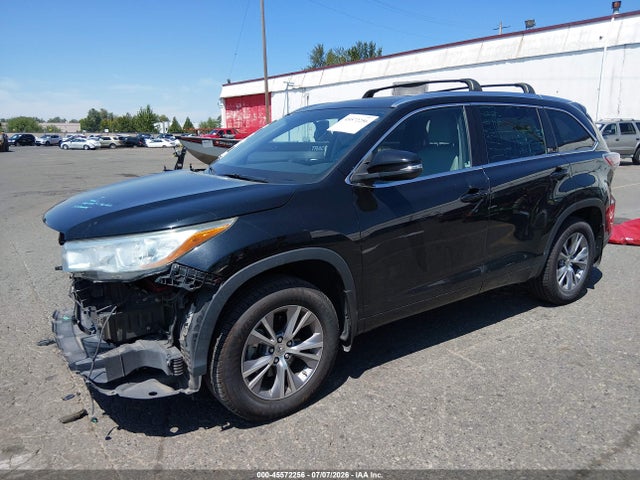 Toyota Highlander Xle V6 2015 5TDJKRFH4FS072941 Image 2