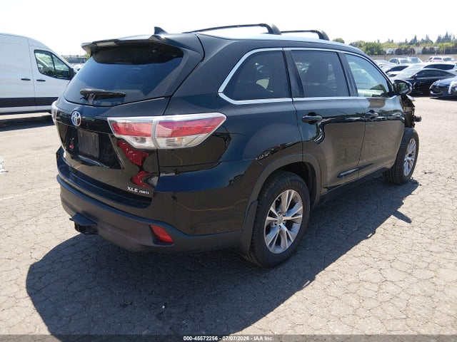 Toyota Highlander Xle V6 2015 5TDJKRFH4FS072941 Image 4