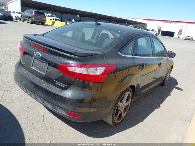 2013 Ford Focus Titanium მანქანა იყიდება აუქციონზე, vin: 1FADP3J2XDL117044, აუქციონის ნომერი: 45572291
