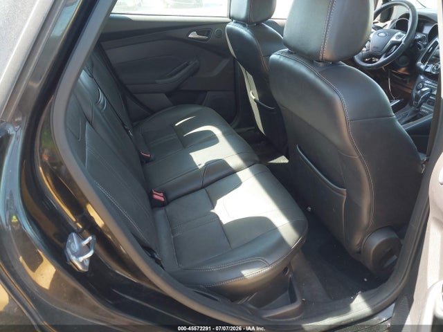 2013 Ford Focus Titanium მანქანა იყიდება აუქციონზე, vin: 1FADP3J2XDL117044, აუქციონის ნომერი: 45572291