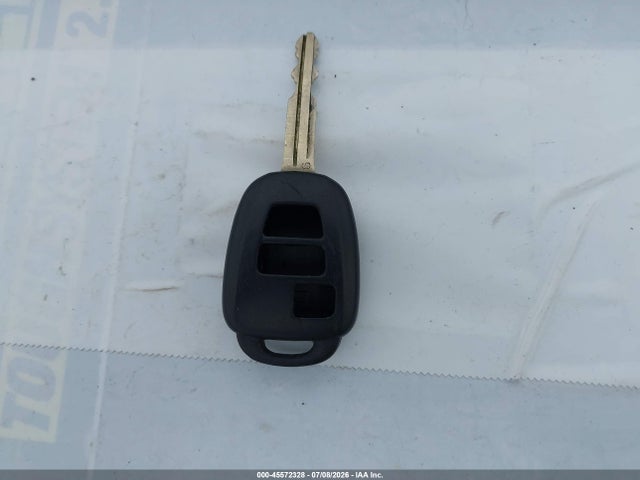 JTKJF5C72FJ001784 Scion TC