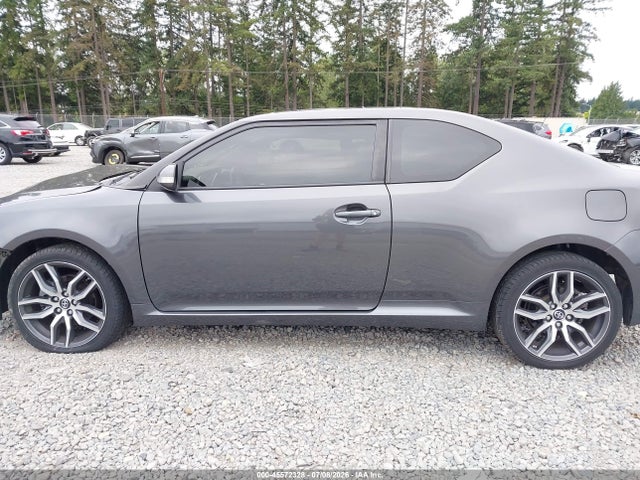 JTKJF5C72FJ001784 Scion TC
