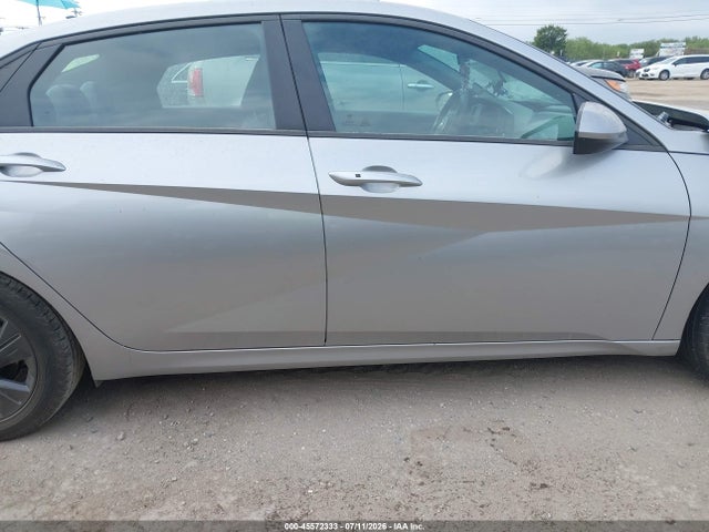 2021 Hyundai Elantra Sel მანქანა იყიდება აუქციონზე, vin: 5NPLM4AG8MH013656, აუქციონის ნომერი: 45572333