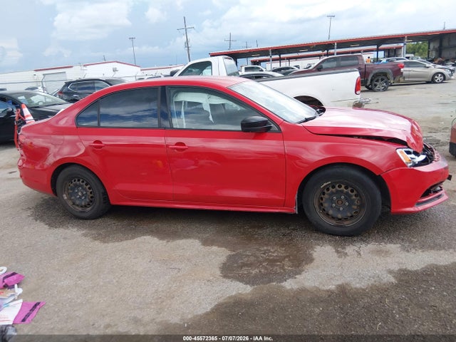 2015 Volkswagen Jetta 2.0l S მანქანა იყიდება აუქციონზე, vin: 3VW2K7AJXFM402744, აუქციონის ნომერი: 45572365