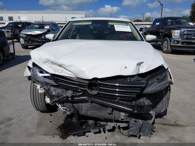 Продаж на аукціоні авто 2018 Volkswagen Jetta 1.4t Se/1.4t Wolfsburg Edition, vin: 3VWDB7AJ3JM245379, номер лоту: 45572372