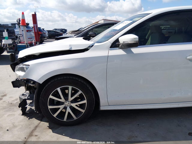Продаж на аукціоні авто 2018 Volkswagen Jetta 1.4t Se/1.4t Wolfsburg Edition, vin: 3VWDB7AJ3JM245379, номер лоту: 45572372