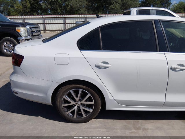 Продаж на аукціоні авто 2018 Volkswagen Jetta 1.4t Se/1.4t Wolfsburg Edition, vin: 3VWDB7AJ3JM245379, номер лоту: 45572372