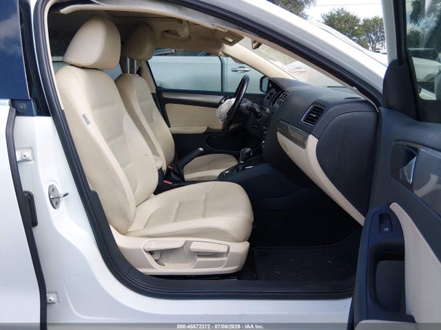 Продаж на аукціоні авто 2018 Volkswagen Jetta 1.4t Se/1.4t Wolfsburg Edition, vin: 3VWDB7AJ3JM245379, номер лоту: 45572372