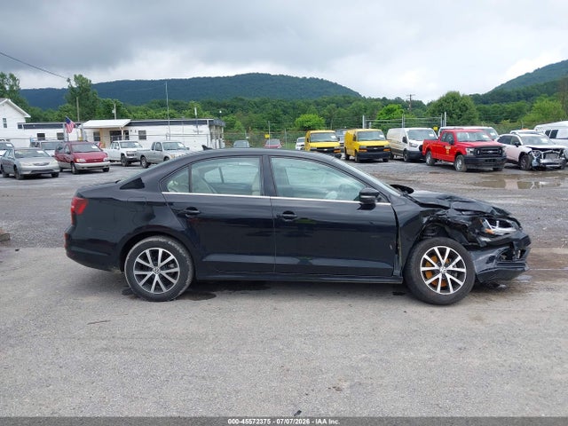 2017 Volkswagen Jetta 1.4t Se მანქანა იყიდება აუქციონზე, vin: 3VWDB7AJXHM275277, აუქციონის ნომერი: 45572375