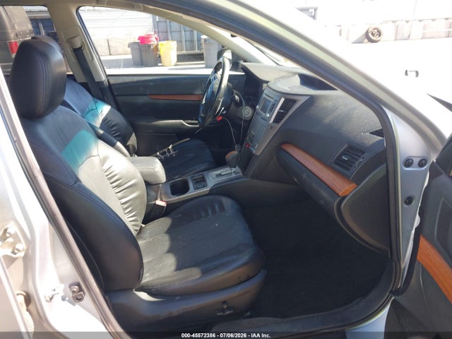 45572386 :رقم المزاد ، 4S4BRCKC6D3308832 vin ، 2013 Subaru Outback 2.5i Limited مزاد بيع