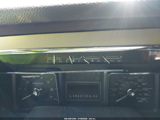 5LMJJ3J59EEL05710 Lincoln NAVIGATOR L