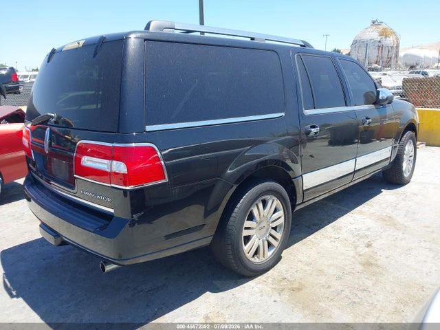 5LMJJ3J59EEL05710 Lincoln NAVIGATOR L