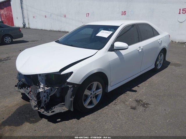 Toyota CAMRY SE 2014 4T1BF1FK2EU771674 Image 2