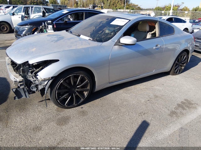 2008 Infiniti G37 Journey მანქანა იყიდება აუქციონზე, vin: JNKCV64E98M104710, აუქციონის ნომერი: 45572485